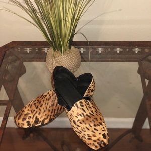 Kenneth Cole Leopard Print Women's slip-on Loafers